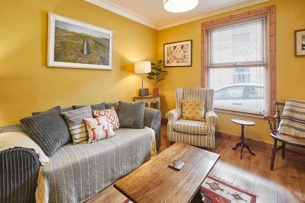 Oswy Street, Whitby. Sleeps Up To 7 Guests Villa Eksteriør bilde